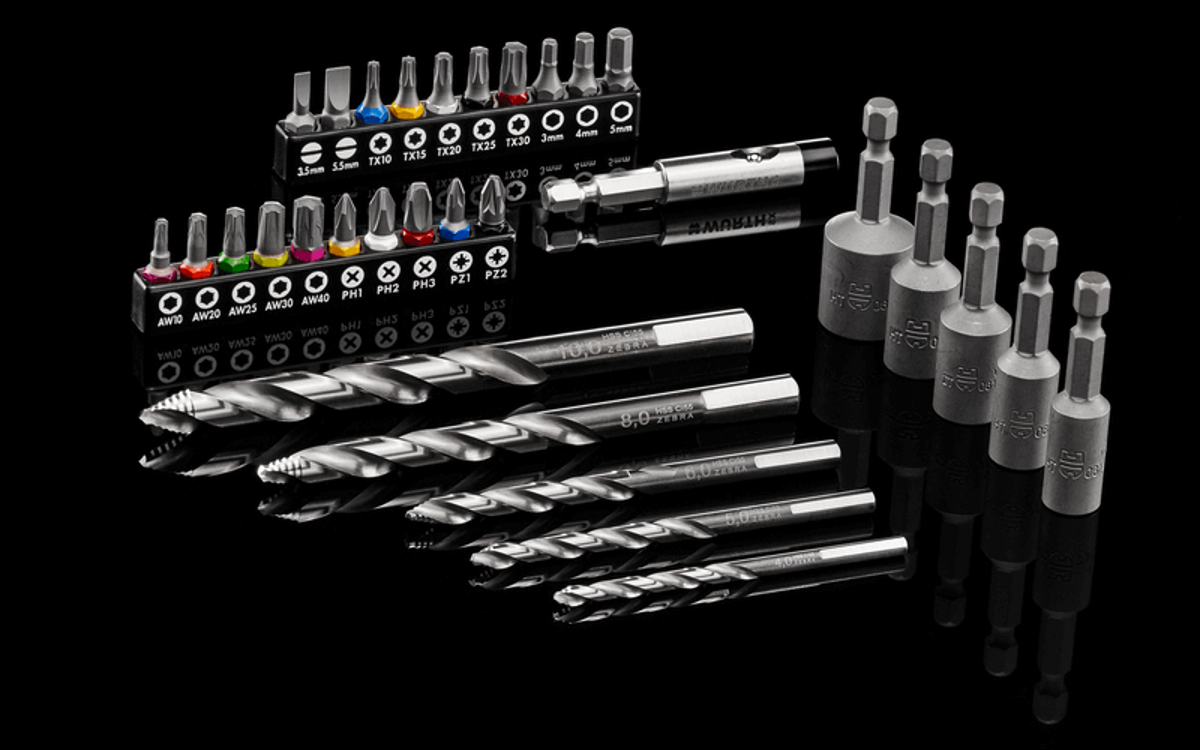 Limited Edition 31 Piece Screwdriver and Drill Bit Set